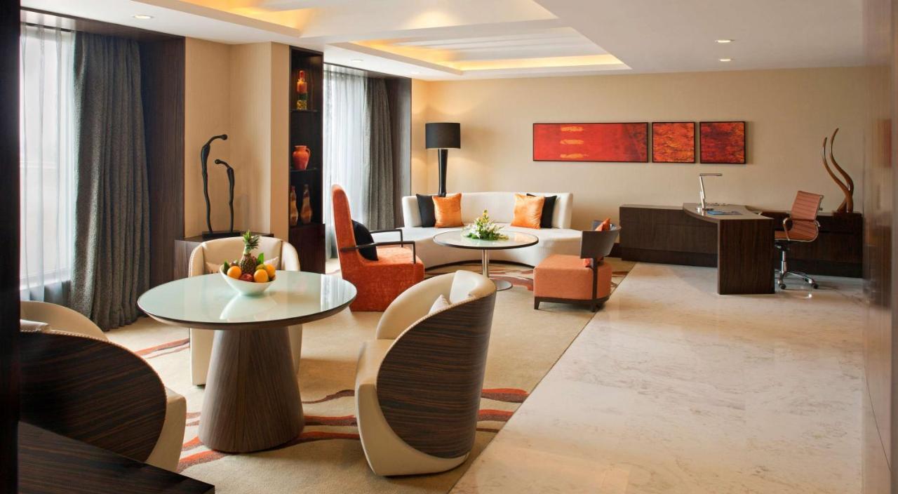 Radisson Blu Hotel Αμριτσάρ Εξωτερικό φωτογραφία