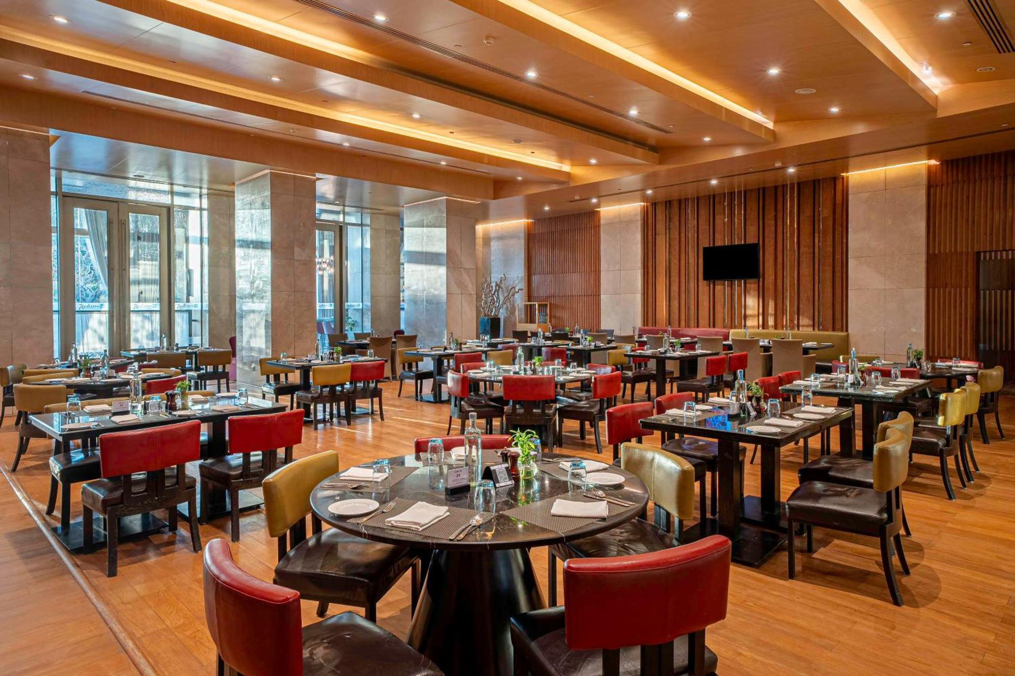 Radisson Blu Hotel Αμριτσάρ Εξωτερικό φωτογραφία The Park, Hyderabad