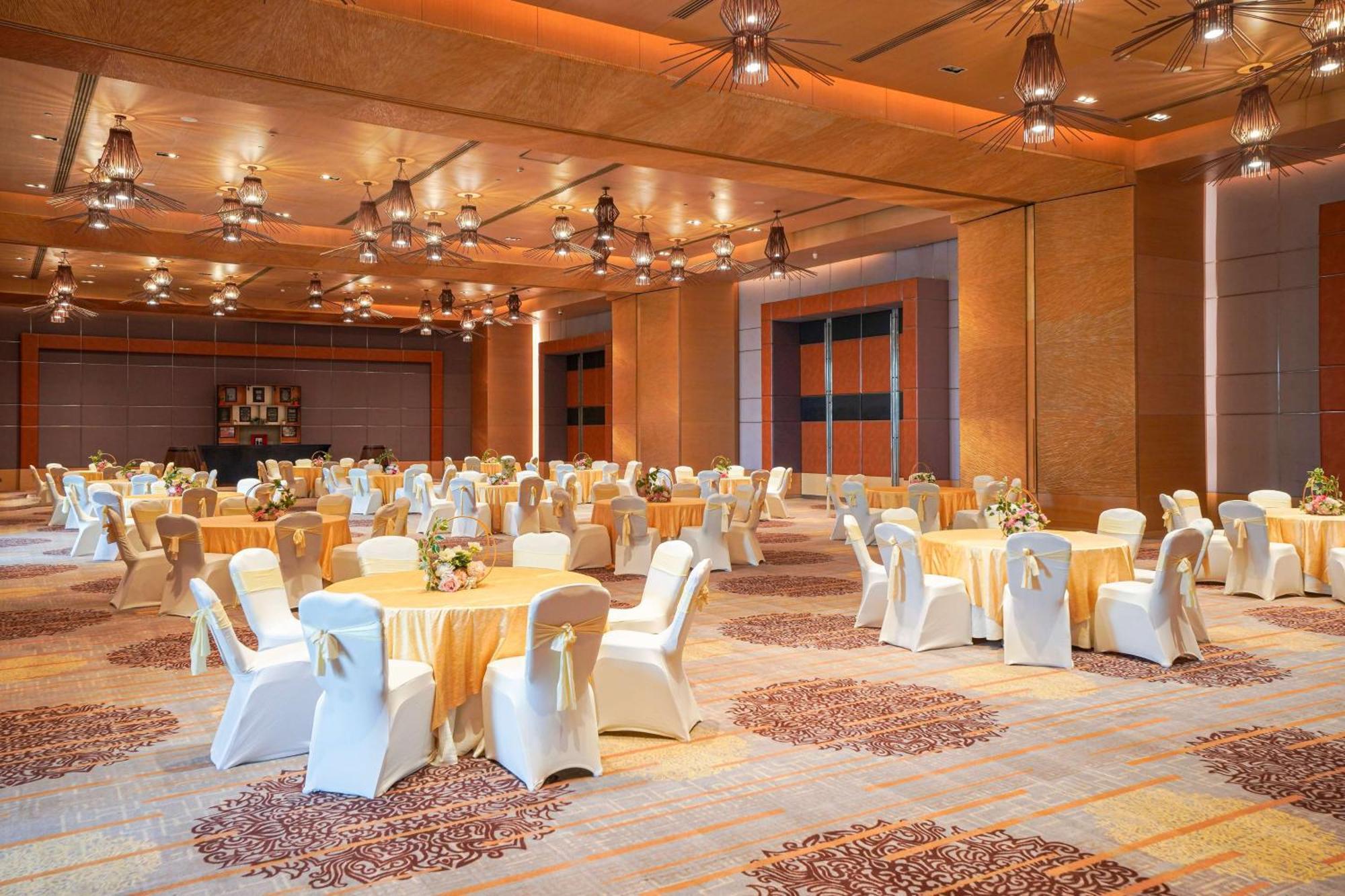 Radisson Blu Hotel Αμριτσάρ Εξωτερικό φωτογραφία The Grand Ballroom
